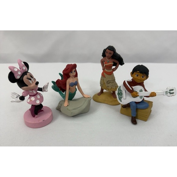 Pink Toniebox Bundle With 16 Tonies Charger and Carrying Case - Picture 12 of 12